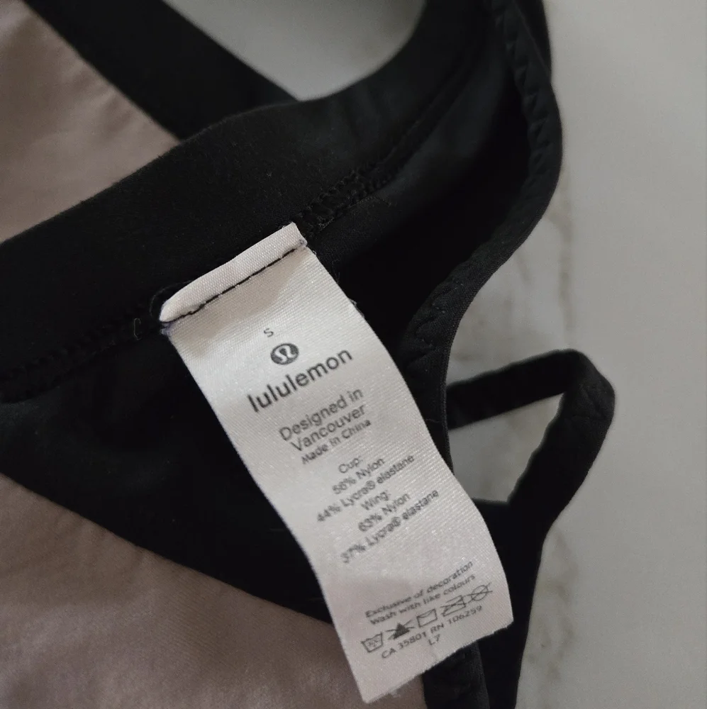 Lululemon Sports Bra